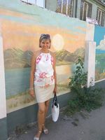 Ella, Ukraine